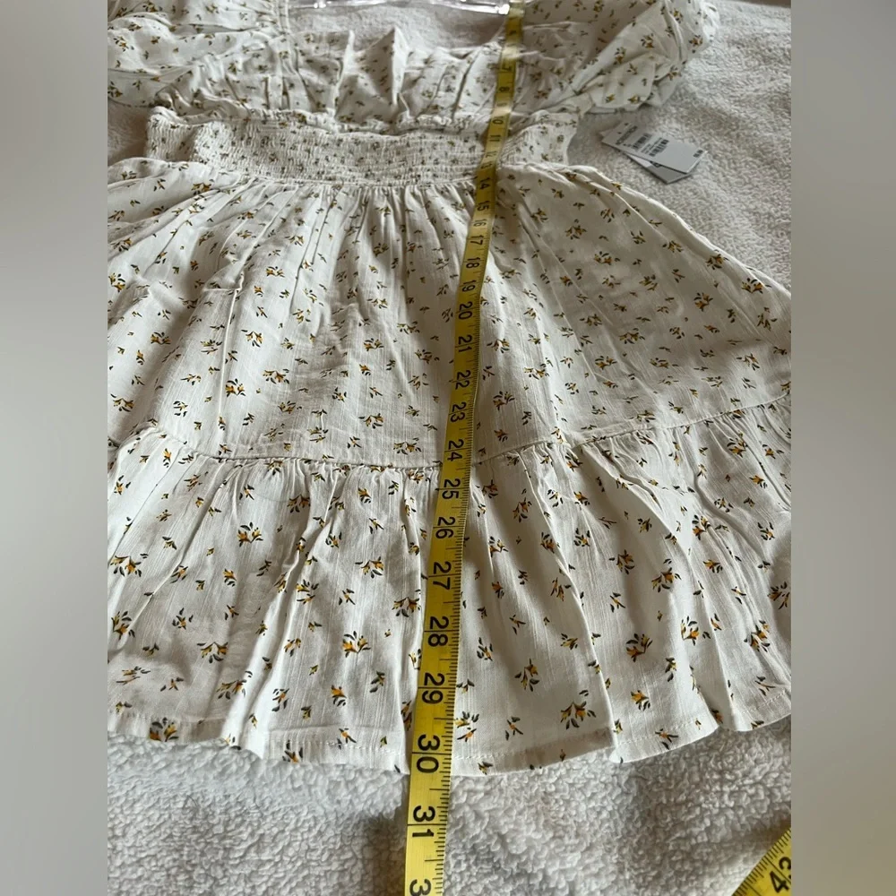 Nordstrom BP Ivory Dress with Puff Sleeves and Detailed Floral Bursts Juniors L - Picture 5 of 16
